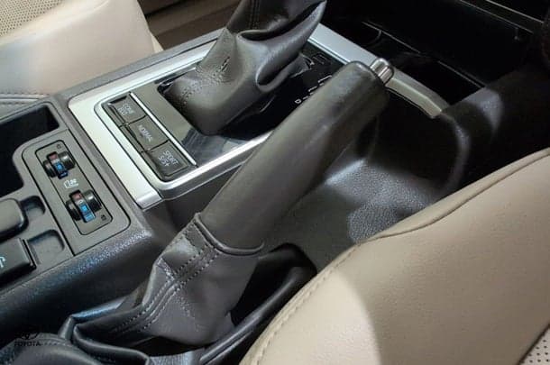 2022 Toyota Prado Kakadu image 29