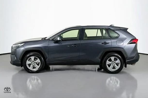 2023 Toyota Rav4 Hybrid GX image 5