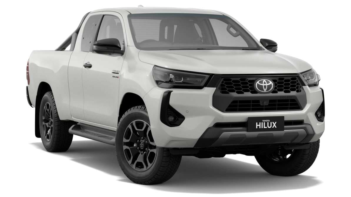 2024 Toyota HiLux 4x4 SR5 Extra-Cab Pick-up image 1