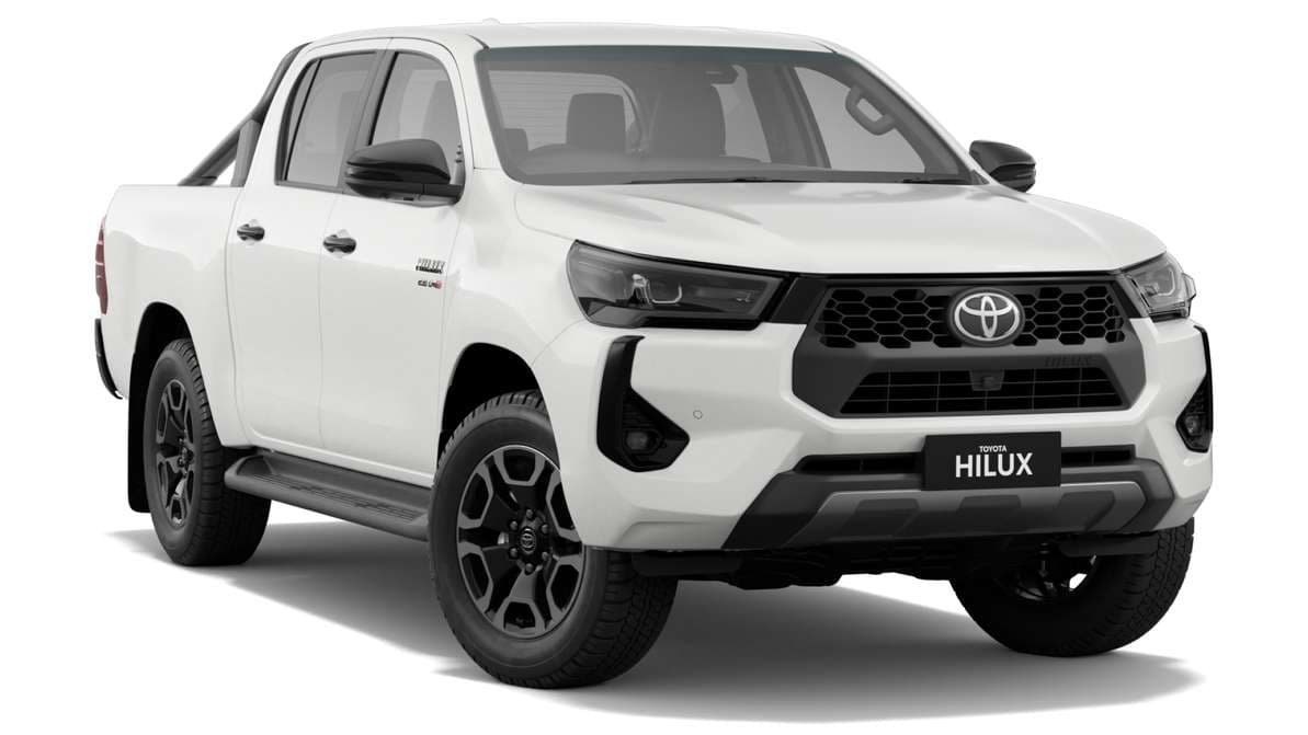 2024 Toyota Hilux 4x4 SR5 Double-Cab Pick-Up Premium Interior image 1