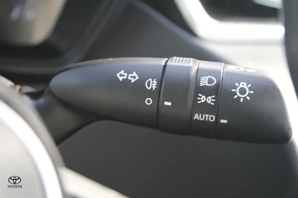 2024 Toyota Corolla Hatch Hybrid Ascent Sport image 29