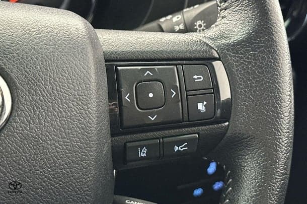 2019 Toyota Hilux Rugged X image 22