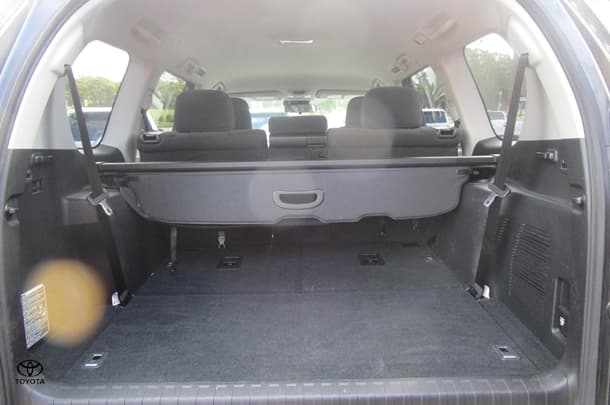 2020 Toyota Prado GXL image 13