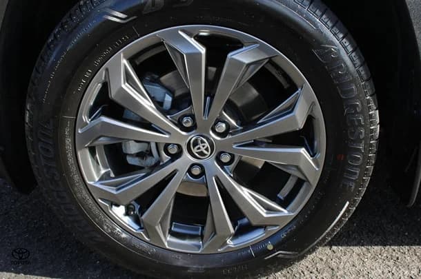 2024 Toyota RAV4 Hybrid GXL AWD image 13
