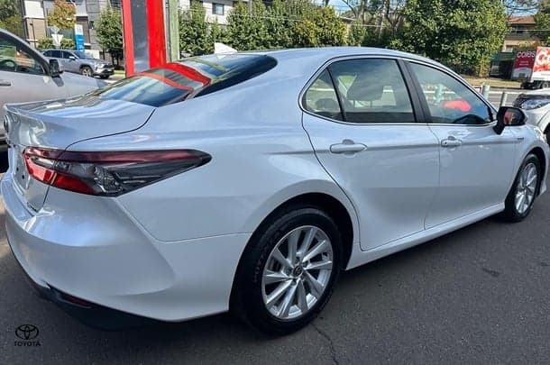 2022 Toyota Camry Hybrid Ascent image 9