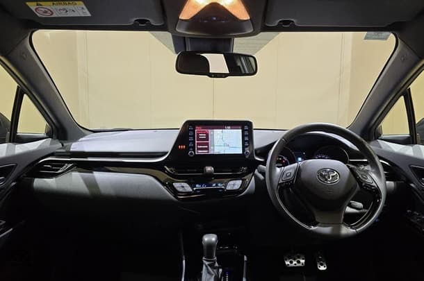 2023 Toyota C-HR Hybrid GR-S image 13