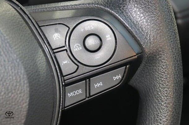 2023 Toyota Corolla Cross Hybrid GX image 17
