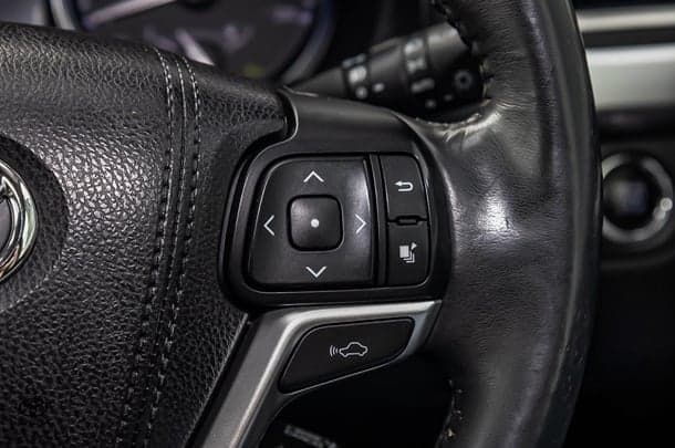 2016 Toyota KLUGER AWD GRANDE image 24