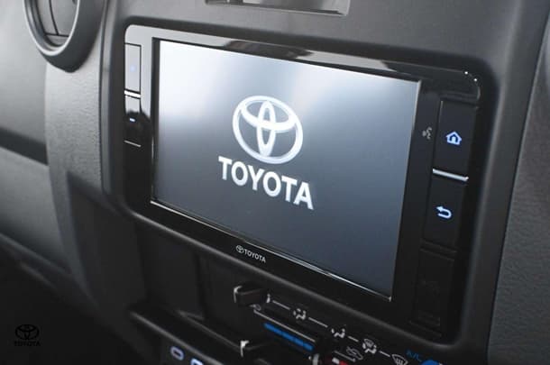 2025 Toyota LC Military GXL image 12