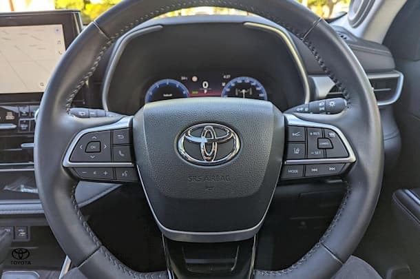 2023 Toyota Kluger AWD GRANDE image 24
