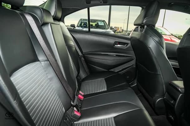 2024 Toyota Corolla Sedan Hybrid ZR image 9