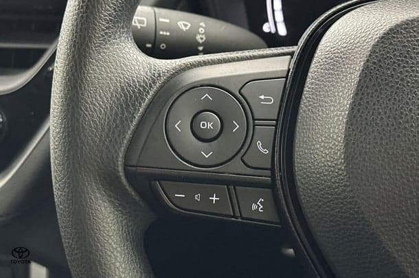2022 Toyota Corolla Cross Petrol GX image 21