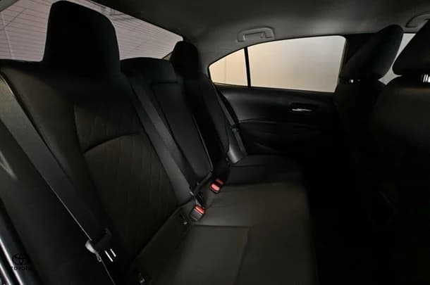 2019 Toyota Corolla Ascent Sport image 9