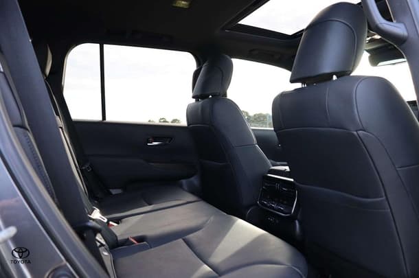 2022 Toyota Landcruiser VX image 22