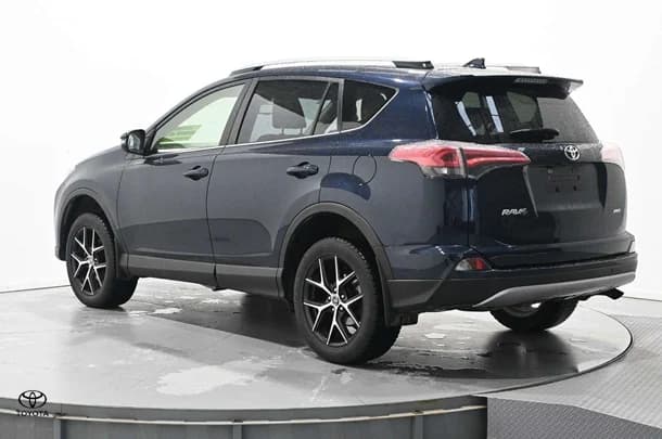 2018 Toyota RAV4 GXL AWD image 7