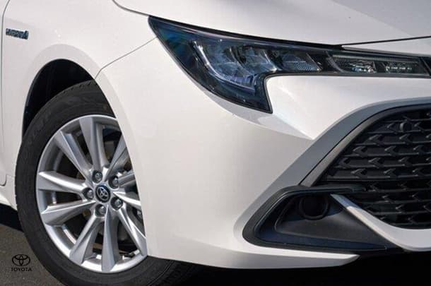 2024 Toyota Corolla Hatch Hybrid Ascent Sport image 10