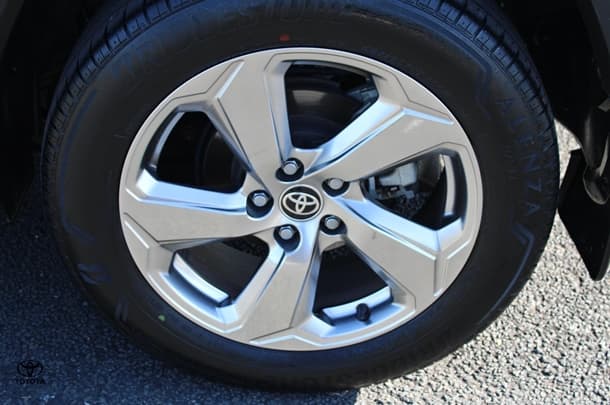 2021 Toyota RAV4 Hybrid GXL-2WD image 45