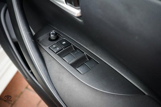 2024 Toyota Corolla Sedan Hybrid Ascent Sport image 13