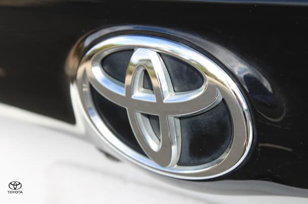 2021 Toyota Yaris Ascent Sport image 12