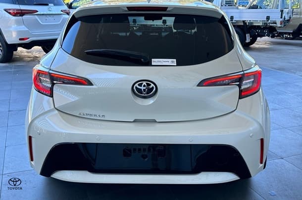 2018 Toyota Corolla Ascent Sport image 6