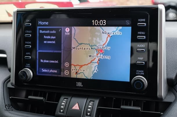 2019 Toyota RAV4 Edge AWD image 11