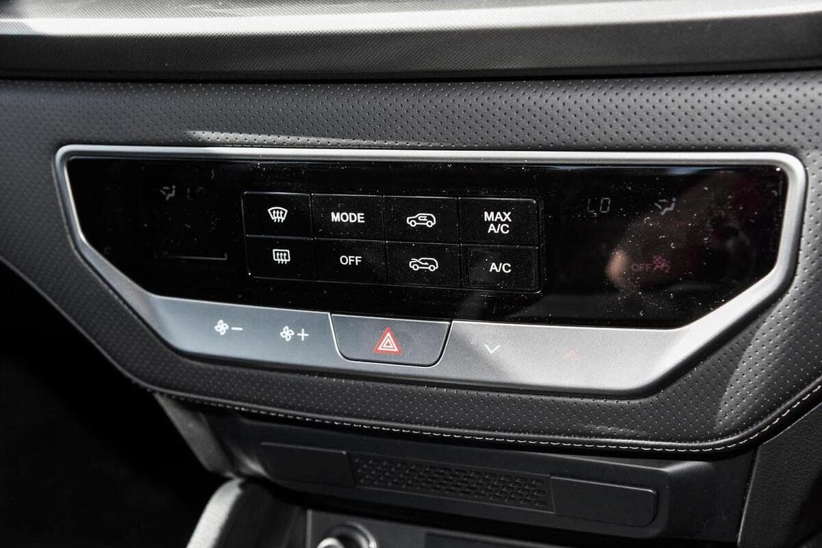 2025 KGM SsangYong Musso ELX Auto 4x4 MY24 image 13
