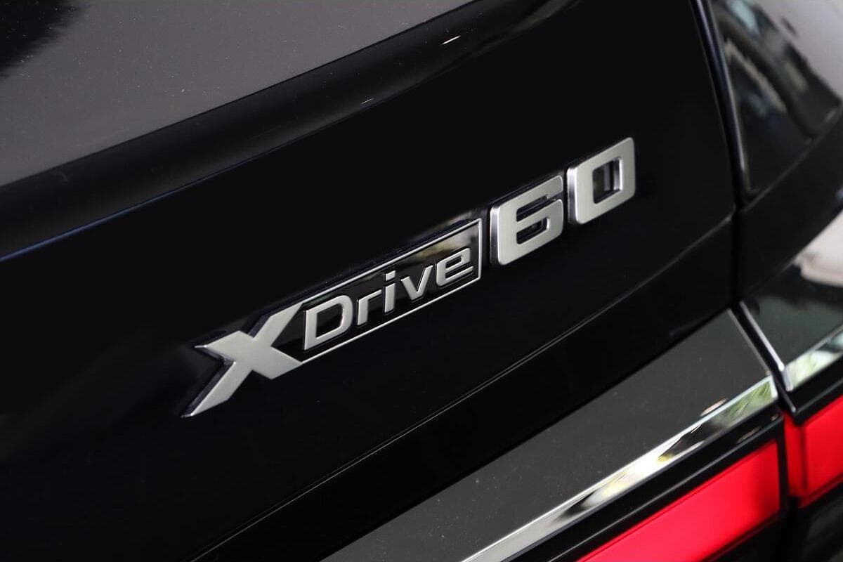 2025 BMW i7 xDrive60 M Sport G70 Auto AWD image 10