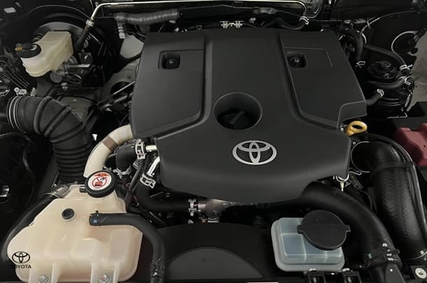 2024 Toyota Hilux SR image 20