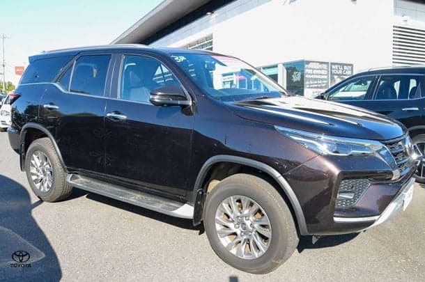 2023 Toyota Fortuner Crusade image 5