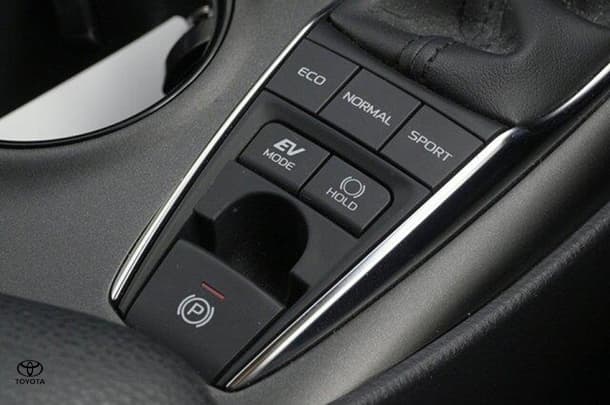 2022 Toyota Camry Hybrid Ascent image 16