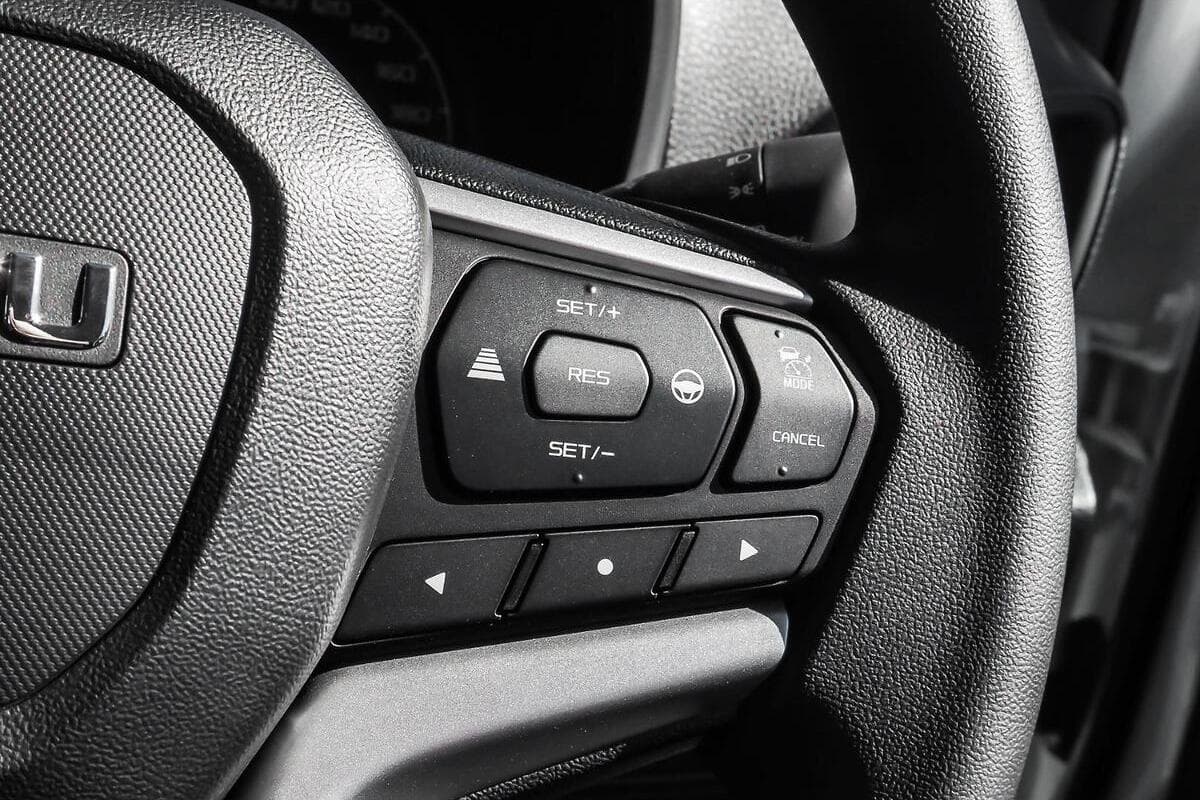2025 Isuzu D-MAX SX High Ride Auto 4x2 MY24 image 15
