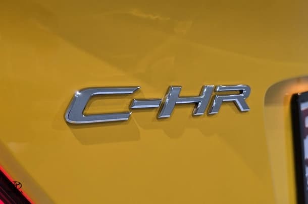 2023 Toyota C-HR Hybrid GR-S image 9