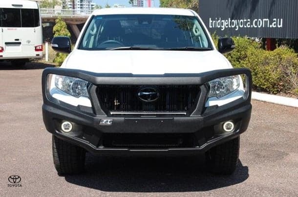 2018 Toyota Prado GX image 4