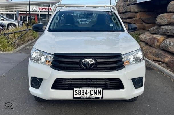 2021 Toyota Hilux Workmate image 3