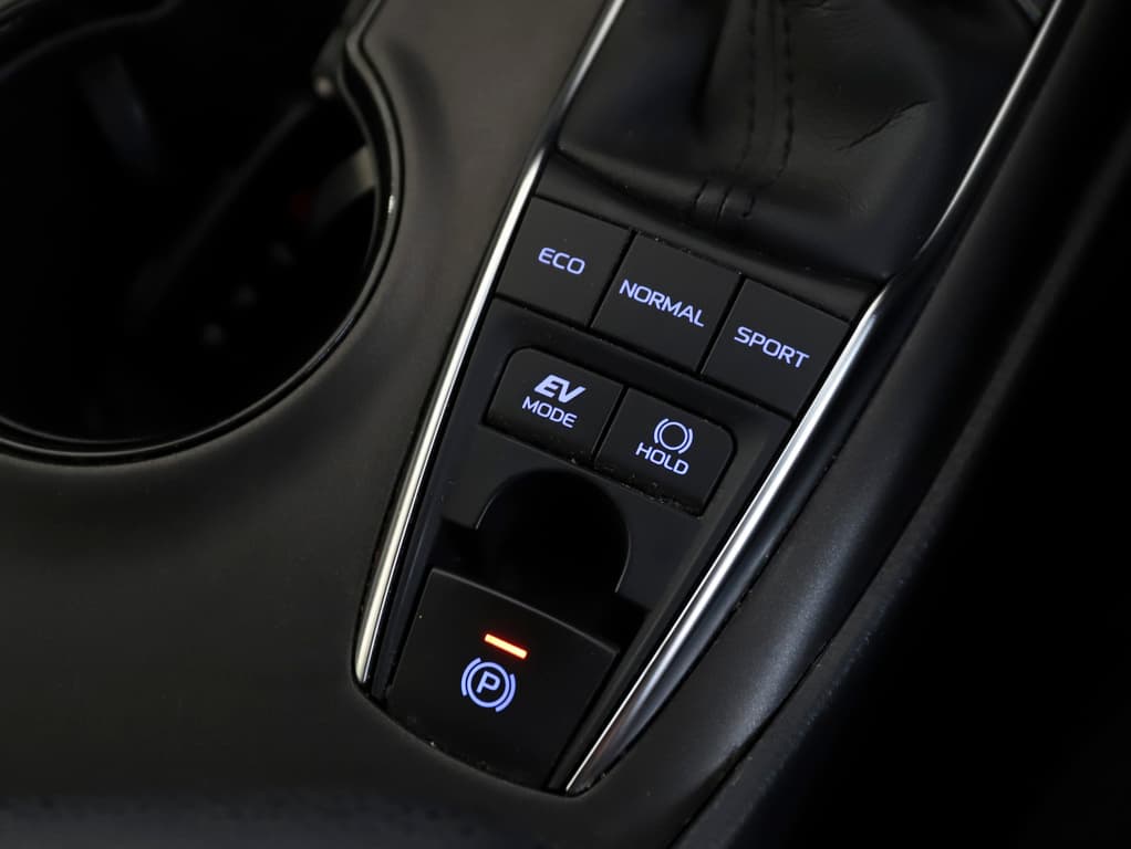 2021 Toyota Camry Hybrid Ascent image 15