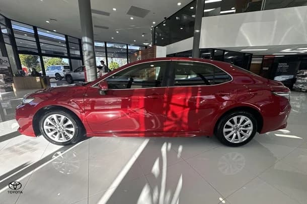 2019 Toyota Camry Ascent Sport image 5