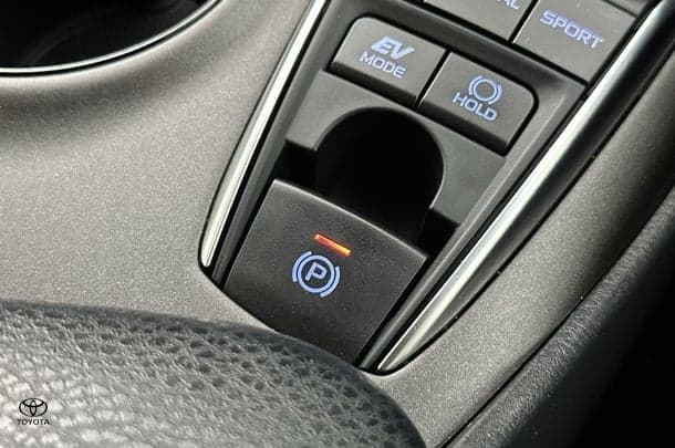 2023 Toyota Camry Hybrid Ascent image 27