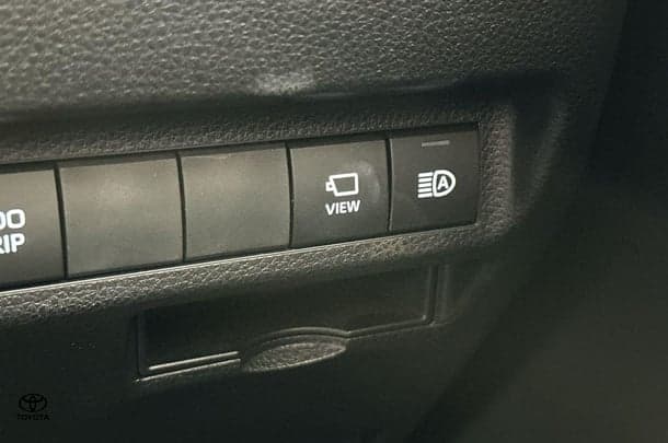 2022 Toyota RAV4 Edge AWD image 24