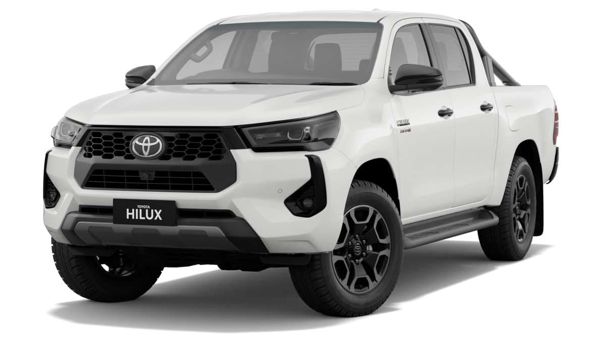 2024 Toyota Hilux 4x4 SR5 48V Double-Cab Pick-Up image 4