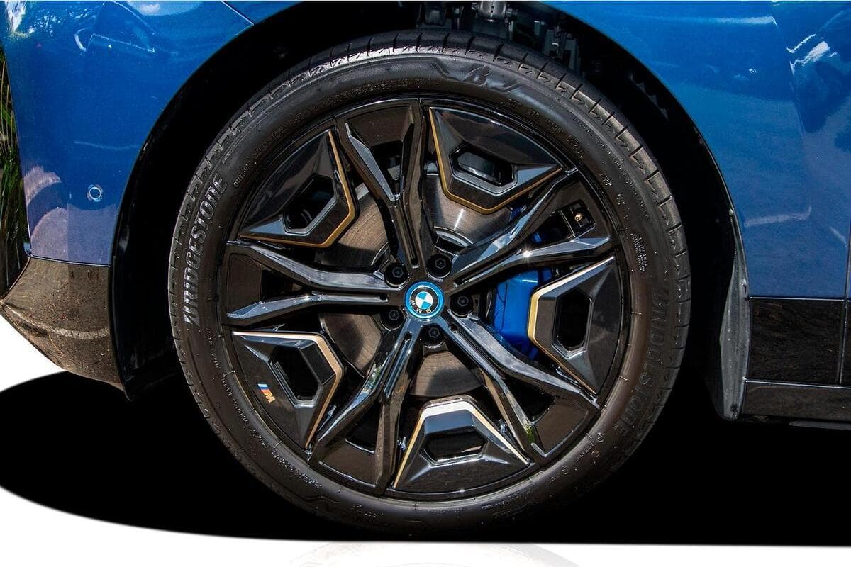 2025 BMW iX xDrive50 Sport I20 Auto AWD image 16