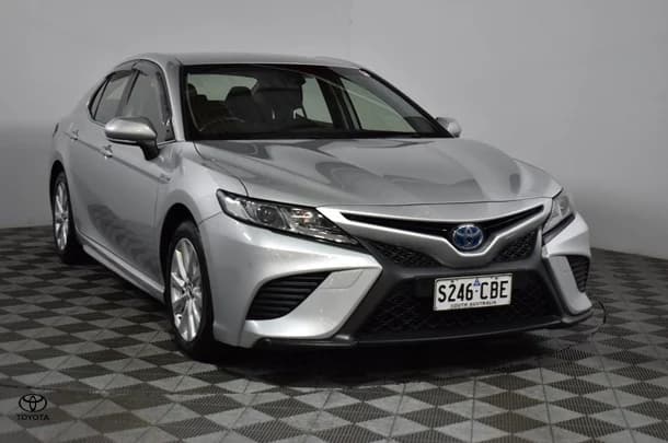 2019 Toyota Camry Hybrid Ascent Sport image 1