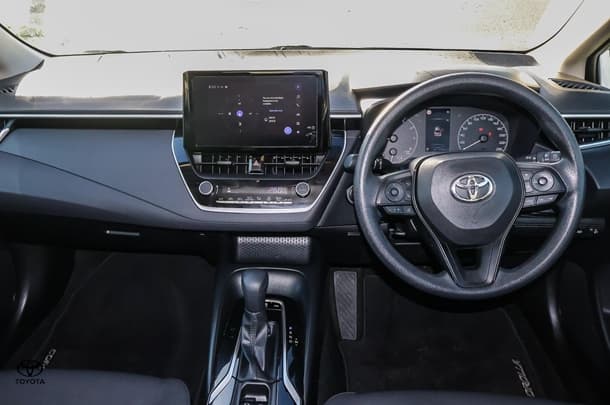 2023 Toyota Corolla Sedan Ascent Sport image 8