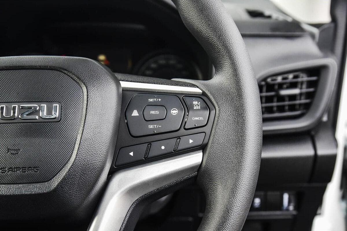 2024 Isuzu D-MAX SX Auto 4x4 MY24 image 15