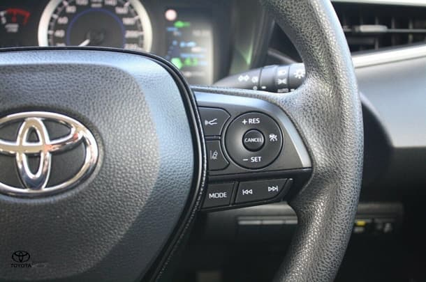 2021 Toyota Corolla Sedan Hybrid Ascent Sport image 25