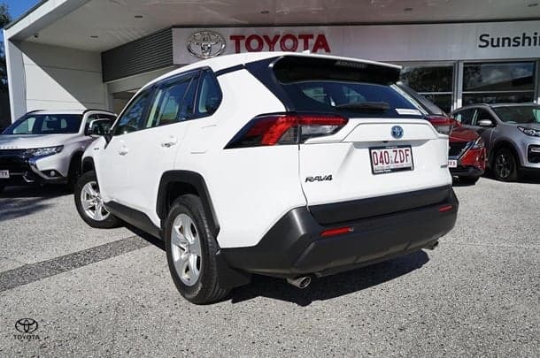 2019 Toyota RAV4 Hybrid GX AWD image 5