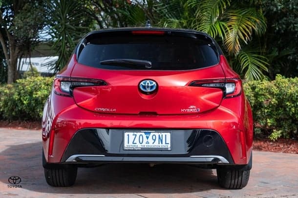 2024 TOYOTA Corolla Hatch Hybrid ZR image 5