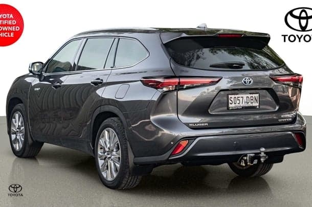 2024 Toyota KLUGER HYBRID AWD GRANDE image 5