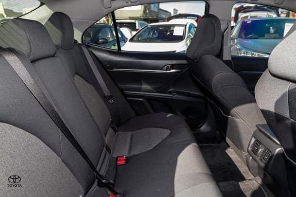2020 Toyota CAMRY HYBRID Ascent image 10
