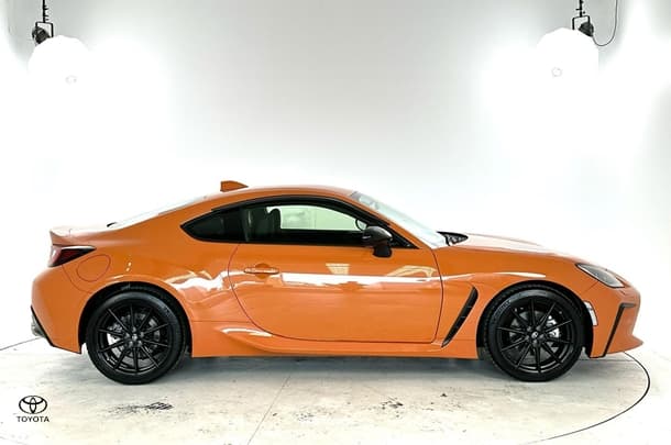 2023 Toyota GR86 10th Anniversary image 10