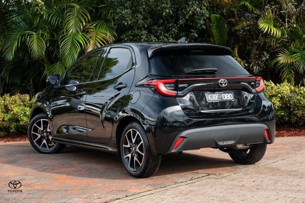 2023 TOYOTA Yaris ZR image 2